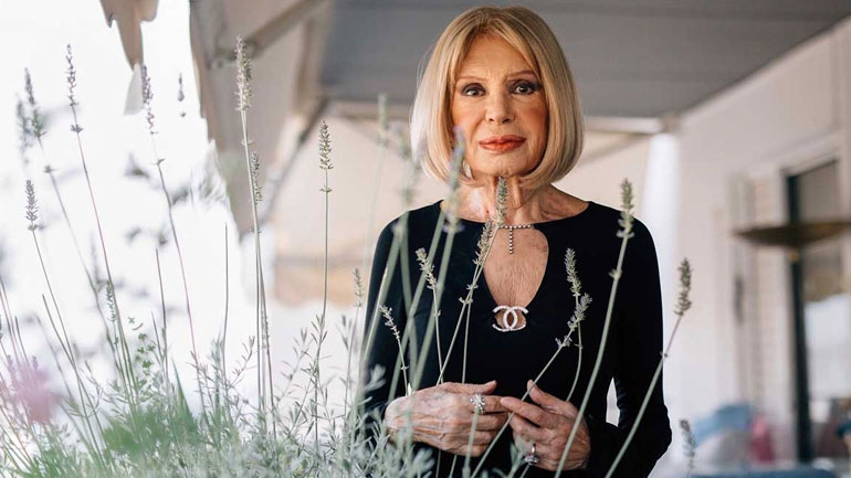 Ρίκα Διαλυνά: Μιλά για την κατάθλιψη και πώς άλλαξε τη ζωή της