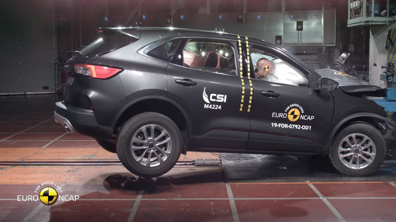 Ασφάλεια 5 αστέρων από το Ford Kuga Ασφάλεια 5 αστέρων από το Ford Kuga