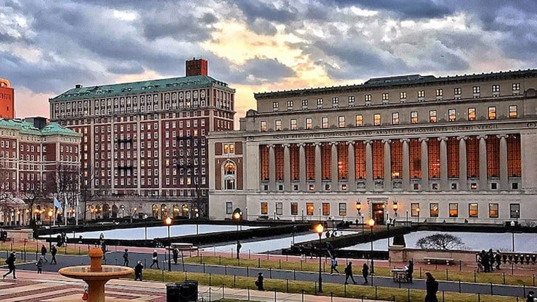 ΗΠΑ: Το πανεπιστήμιο Columbia προσφέρει δωρεάν σπουδές σε πρόσφυγες