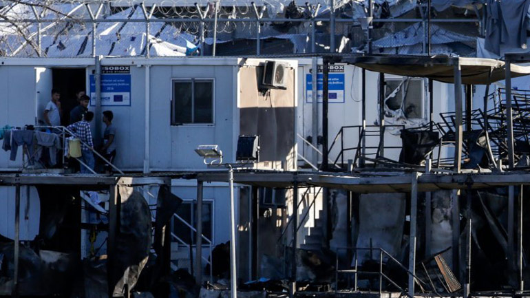 Νεκρή γυναίκα από πυρκαγιά στον καταυλισμό του Καρά Τεπέ Νεκρή γυναίκα από πυρκαγιά στον καταυλισμό του Καρά Τεπέ