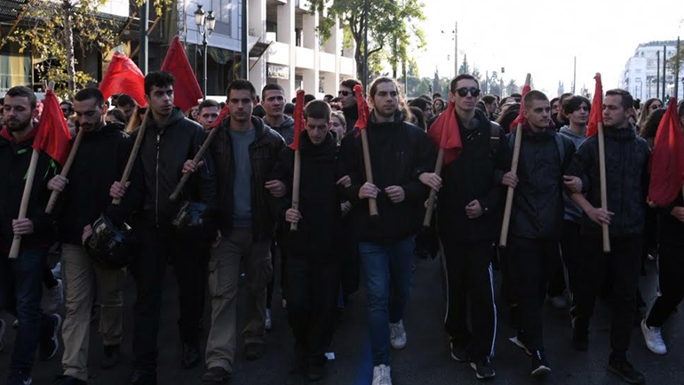 Στους δρόμους οι μαθητές για τον Αλέξη