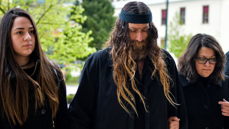 Στο εδώλιο σήμερα ο πατέρας του Βαγγέλη Γιακουμάκη