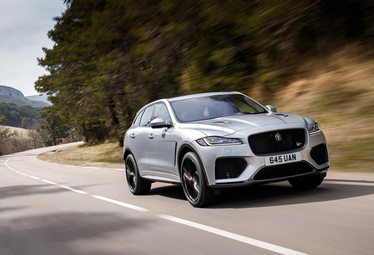 H F-Pace SVR με τον κινητήρα των 5.0 λίτρων έχει τελική που φτάνει τα 283 χλμ./ώρα