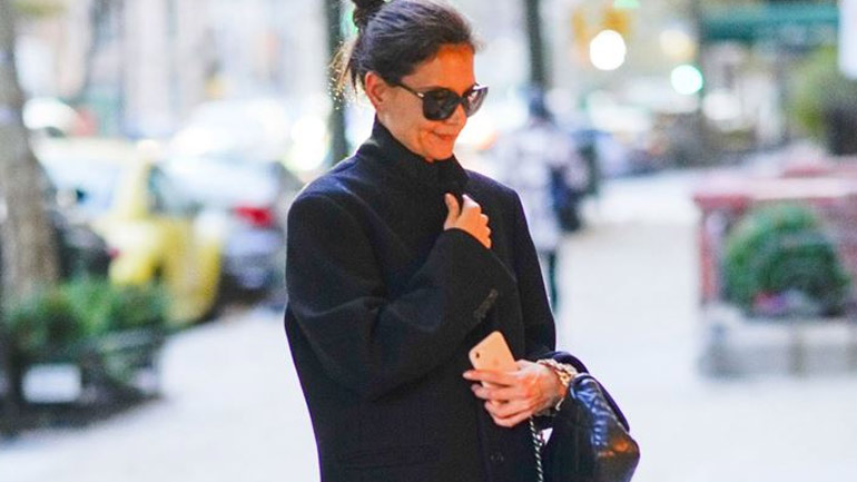 Τα παπούτσια της Katie Holmes που θα απογειώσουν τις everyday εμφανίσεις σας