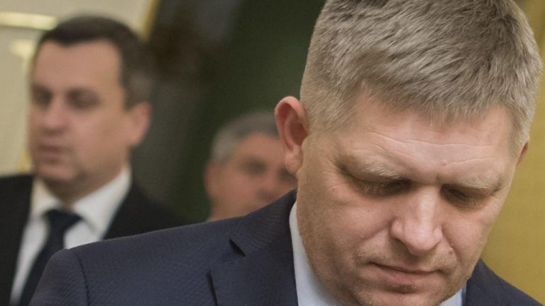 Στο νοσοκομείο ο πρώην πρωθυπουργός της Σλοβακίας Ρομπέρτο Φίκο