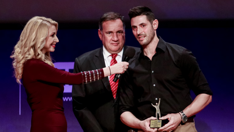 H βράβευση του Αλέξη Αλβανού