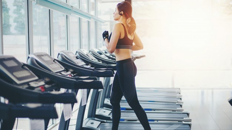 Γιατί πρέπει να σταματήσετε να τρέχετε στον διάδρομο