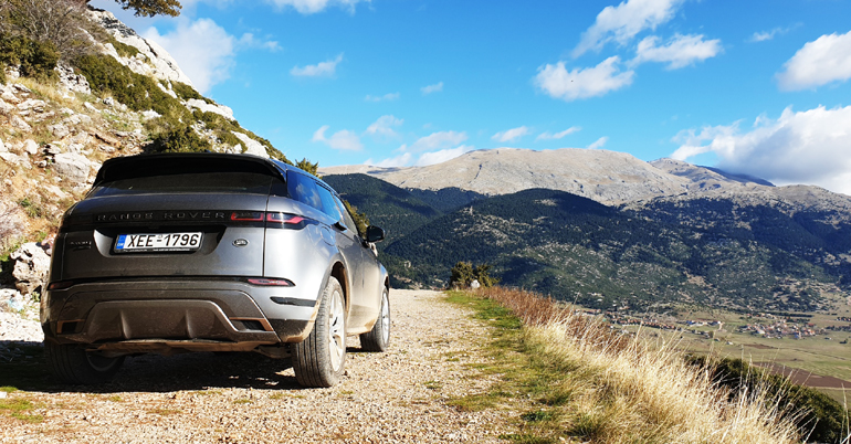 Περιμένουμε να... χαλάσει ο καιρός να ξεκινήσουμε και τις χειμερινές εξορμήσεις (στη φωτό το Range Rover Evoque)