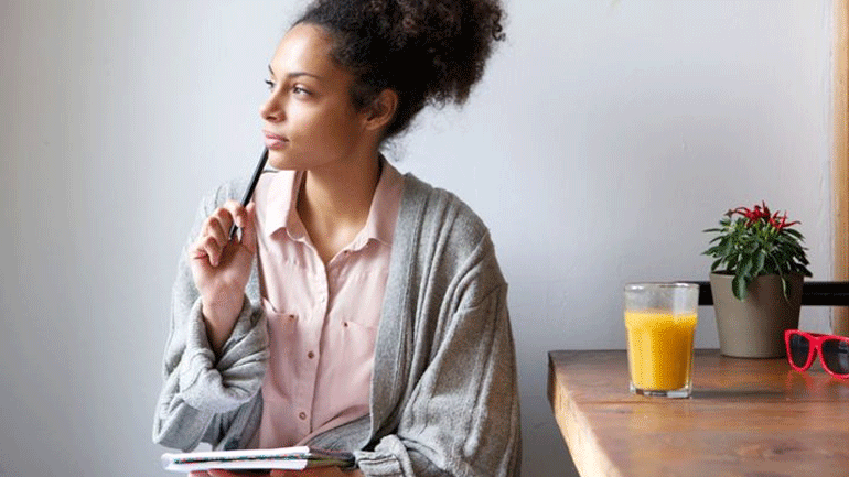 Απλοί τρόποι για να απαλλαγείς από το καθημερινό άγχος