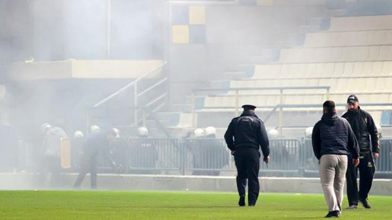 Super League: Απειλείται με τιμωρία της έδρας του ο Παναιτωλικός