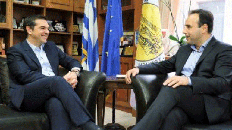 Τρίκαλα: Συνάντηση του Αλ. Τσίπρα με τον πρόεδρο της ΚΕΔΕ