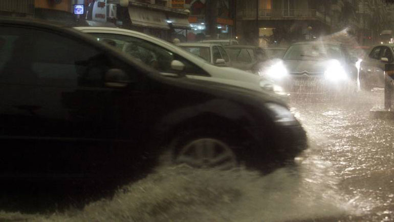 Έντονη βροχόπτωση σε περιοχές της Αττικής