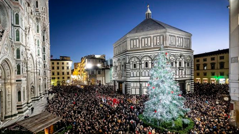Οι Μικελάντζελο Πιστολέτο, Μίμο Παλαντίνο και Ντομένικο Μπιάνκι θα στολίσουν το εφετινό Χριστουγεννιάτικο δέντρο στη Φλωρεντία