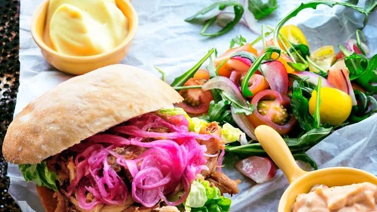 Μεσογειακή διατροφή: Έχετε την υγεία σας τρώγοντας και κρέας