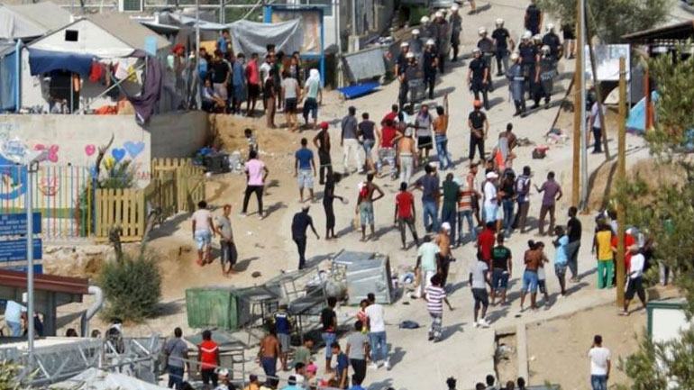 Αντιδρούν οι κάτοικοι στη δημιουργία κλειστών δομών στα νησιά του Β. Αιγαίου