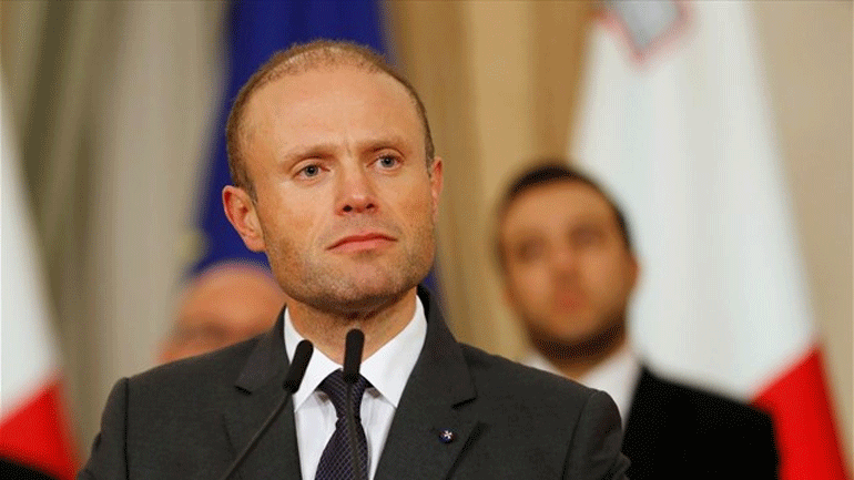 Το Ευρωκοινοβούλιο ζητεί την παραίτηση του Μουσκάτ