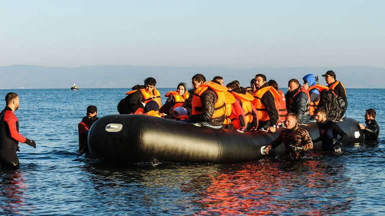 Συνολικά 372 μετανάστες και πρόσφυγες έφτασαν στην ελληνική επικράτεια το τελευταίο 24ωρο