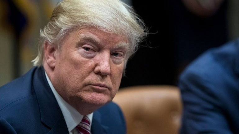 Αναβλήθηκε η προκαταρκτική ψηφοφορία για την παραπομπή του Τραμπ