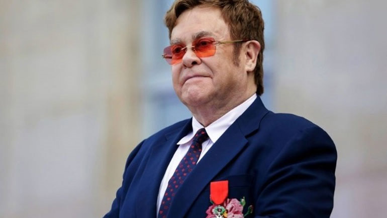 Σκέφτεται να δημιουργήσει μουσείο ο Έλτον Τζον