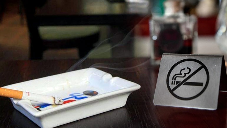 Λαμία: Έπεσε και δεύτερο πρόστιμο για κάπνισμα σε καφετέρια