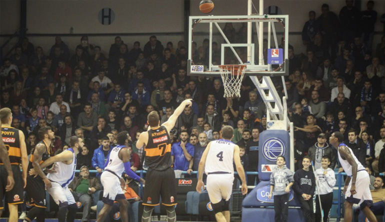 «Διπλό» στο Ιβανώφειο με ήρωα τον Κατσίβελη για τον Προμηθέα, 72-70 τον Ηρακλή
