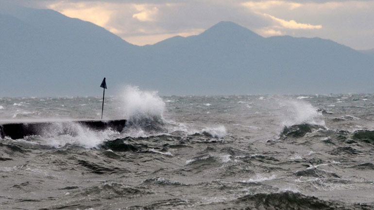 Προβλήματα στις ακτοπλοϊκές συγκοινωνίες λόγω ισχυρών ανέμων