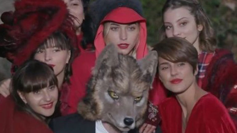 Γιώργος Πλάκας: Ο «Λύκος» του GNTM σχολιάζει τις διαγωνιζόμενες