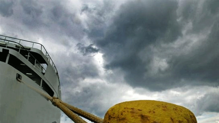 Προβλήματα σε γραμμές της ακτοπλοΐας – Κανονικά τα δρομολόγια από Πειραιά για Κρήτη