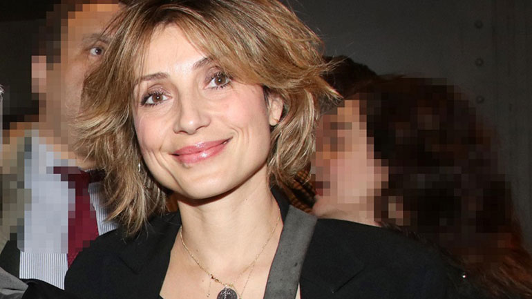 Ευδοκία Ρουμελιώτη: Η τρυφερή φωτογραφία με τον γιο της στο χριστουγεννιάτικο δέντρο!