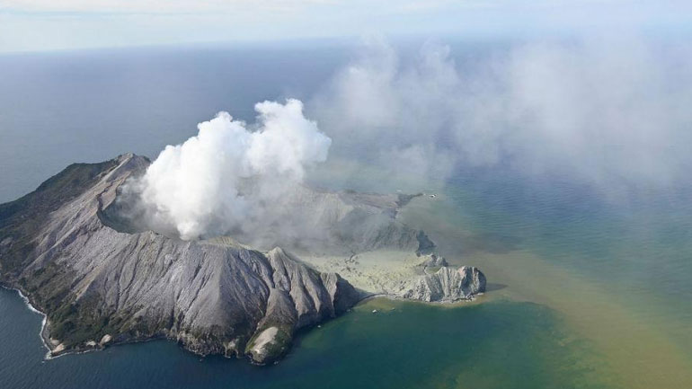 Τους 18 έφτασαν οι νεκροί από την έκρηξη ηφαιστείου στη Νέα Ζηλανδία