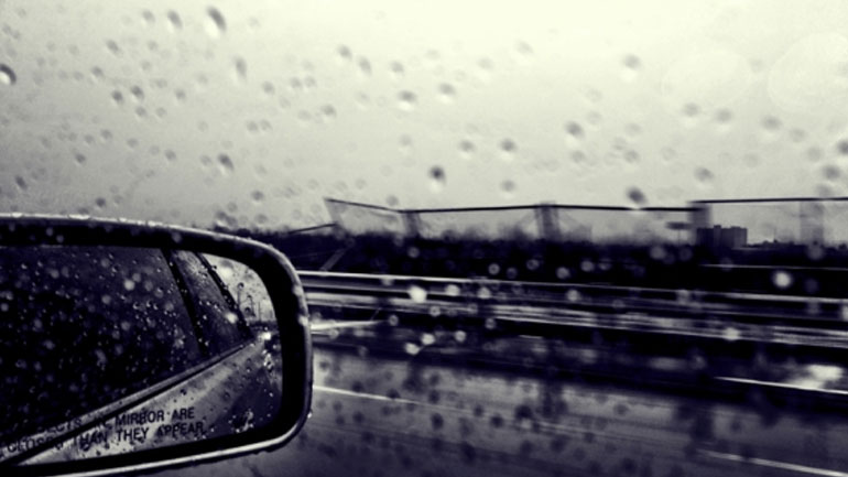 Κρήτη: Εγκλωβίστηκαν στο αυτοκίνητο… λόγω βροχής