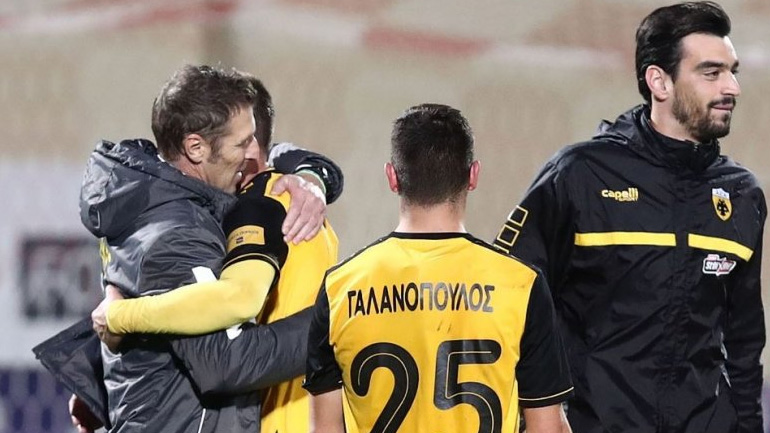 Ο Καρέρα ανέβασε τη πανηγυρική φωτογραφία με τους… πολεμιστές του