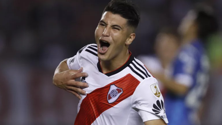 Η Λεβερκούζεν απέκτησε τον Παλάσιος