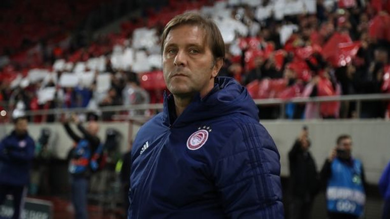 Μαρτίνς: «Δεν θα παραδώσουμε τα όπλα»