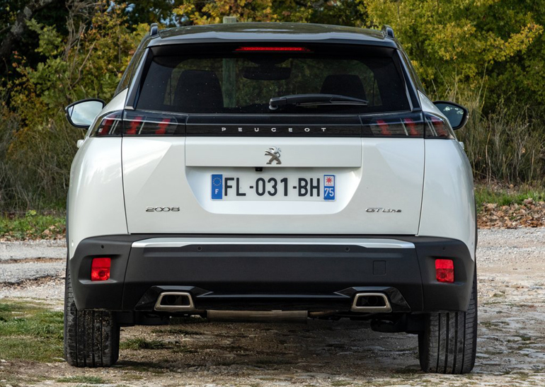 To Peugeot 2008 άλλαξε πάρα πολύ και το δείχνει...