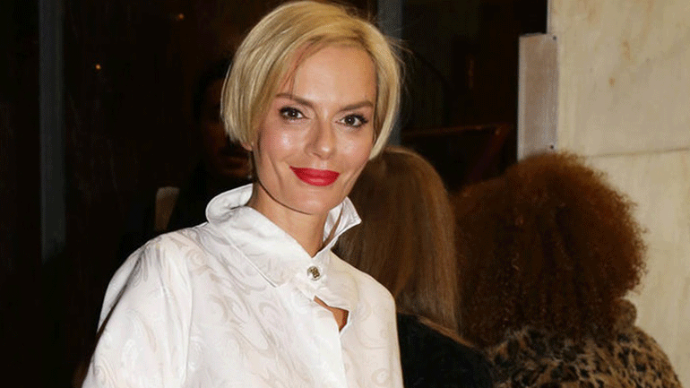 Έλενα Χριστοπούλου: «Στο Μιλάνο σταματούσε πάρα πολύς κόσμος τον Snik για αυτόγραφα»