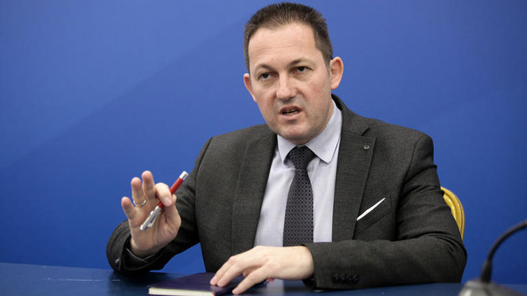 Πέτσας: «Στο επίδομα θέρμανσης τα χρήματα που προορίζονταν για τον Τύπο»