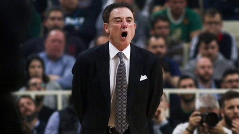 Πιτίνο: «Η απουσία φιλάθλων θα μας κόστιζε τη νίκη»