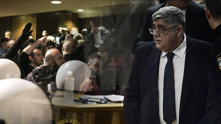 Την απαλλαγή όλων των στελεχών της Χρυσής Αυγής πρότεινε η εισαγγελέας