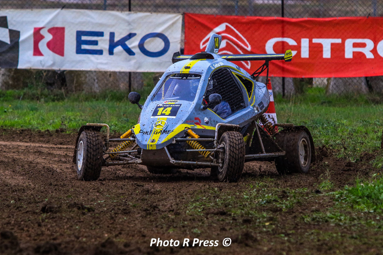 Οι αγώνες Dirt Games προσφέρουν κορυφαία οδηγική απόλαυση...