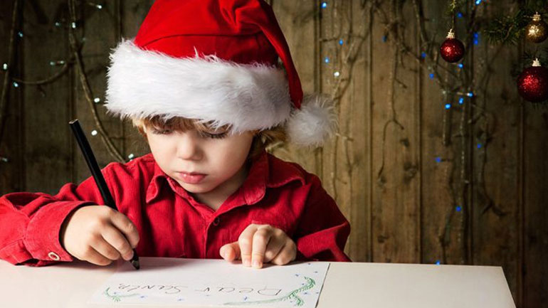 Όλα τα παιδιά πρέπει να γράφουν γράμμα στον Άι Βασίλη