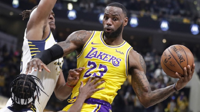 ΝΒΑ: Λύγισαν απέναντι στους Πέισερς οι Λέικερς