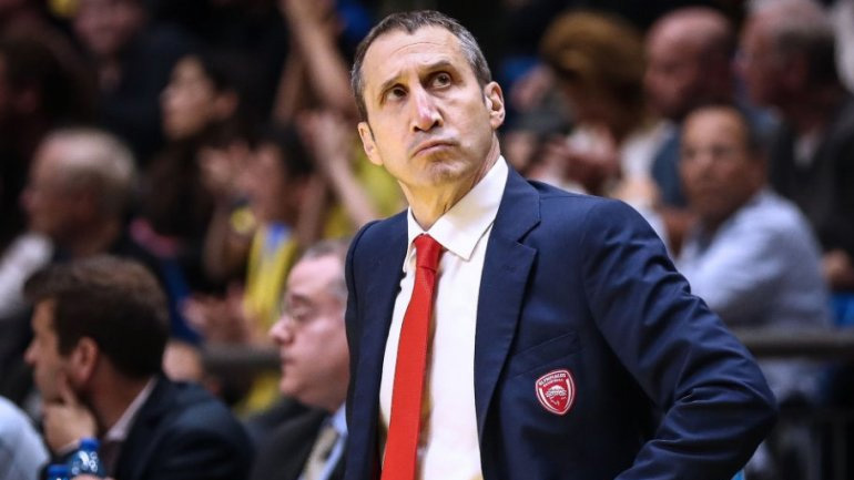 Σύμβουλος στους Νικς ο Μπλατ