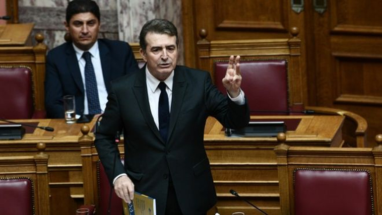 Χρυσοχοΐδης σε ΣΥΡΙΖΑ: «Συνέλθετε… Οι αστυνομικοί δεν άσκησαν βία, αντίθετα κινδύνευσαν»