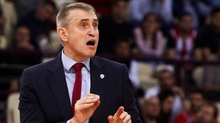 Κεμζούρα: «Αν παίζει έτσι ο Παπανικολάου, δύσκολα θα χάνει ο Ολυμπιακός»