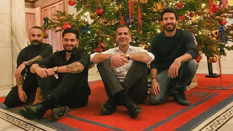 MEΛISSES: Το πρωτοχρονιάτικο show στο Σύνταγμα και η συγκινητική τους κίνηση