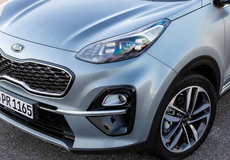 Τολμηρή σχεδίαση και με όμορφες σχεδιαστικές γραμμές...