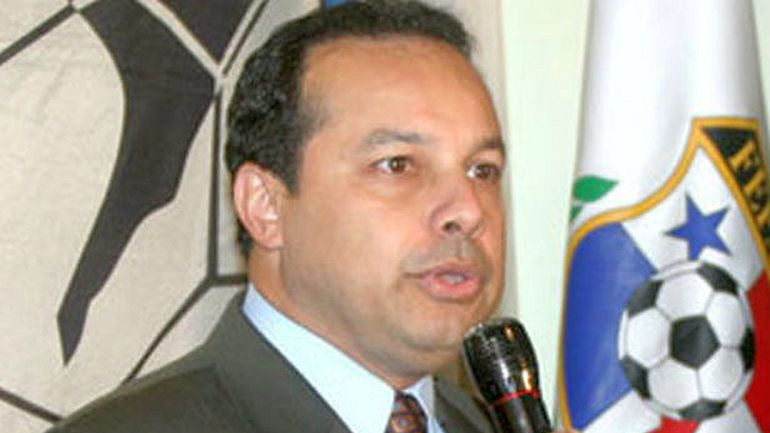 FIFA: Ισόβιος αποκλεισμός στον Αλβαράδο για δωροδοκία