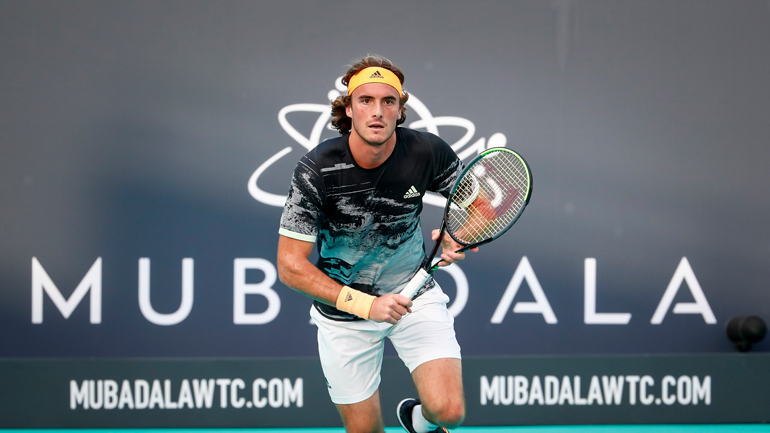 Λύγισε τον Τζόκοβιτς στο Άμπου Ντάμπι ο Τσιτσιπάς