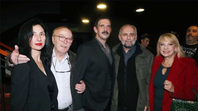 Ο «Κάτω Παρθενώνας» του Μηνά Βιντιάδη στο θέατρο Άλμα